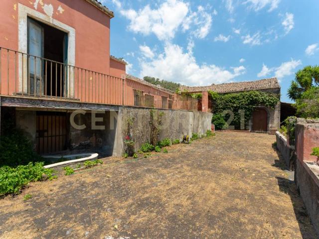 Villa Indipendente in vendita a Viagrande, Sicilia