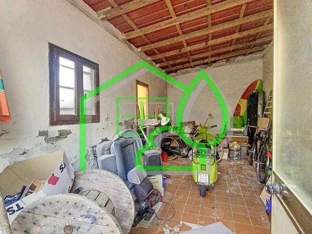 Villa Indipendente in vendita a Cotone, Viareggio