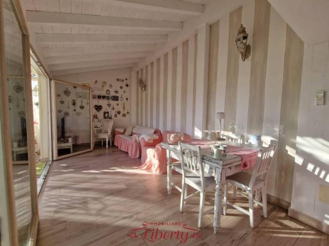 Villa Indipendente in vendita a Ex Campo d'Aviazione, Viareggio