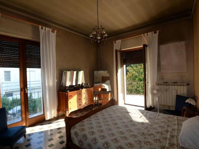 Villa Indipendente in vendita a Cotone, Viareggio
