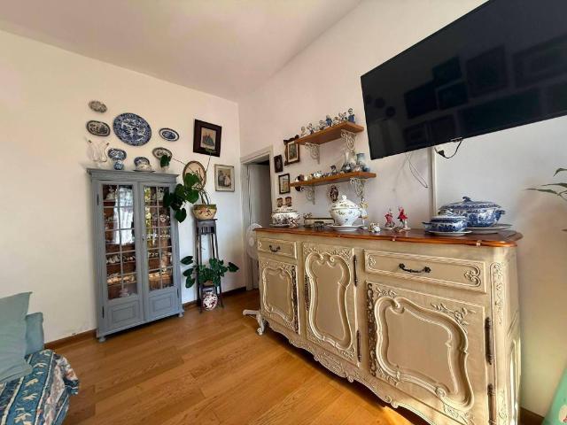Villa Indipendente in vendita a Viareggio, Toscana