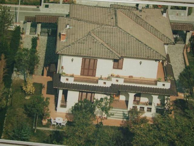 Villa Indipendente in vendita a Vicchio, Toscana