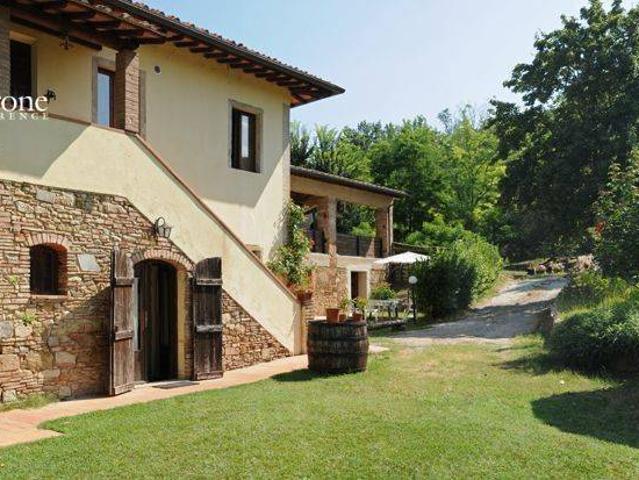 Villa Indipendente in vendita a Dicomano, Toscana