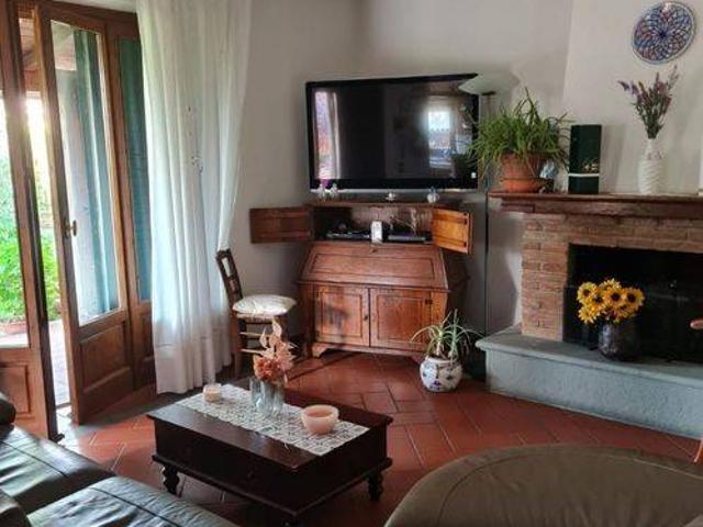 Villa Indipendente in vendita a Vicchio, Toscana