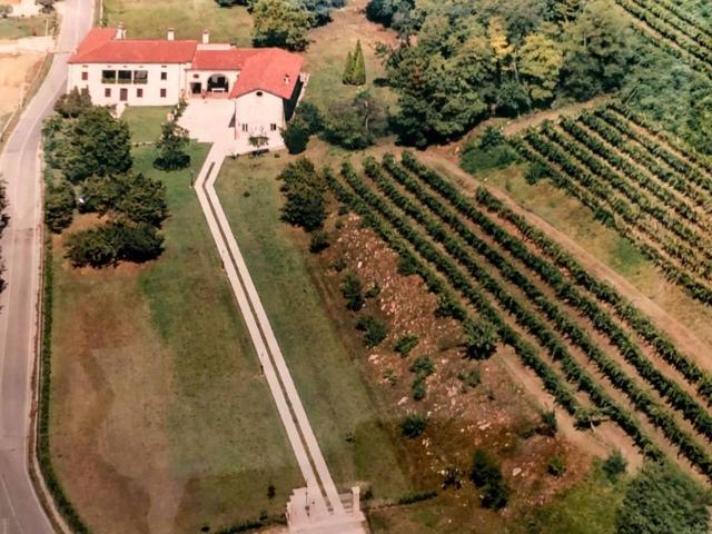 Villa Indipendente in vendita a Maddalene Convento, Vicenza