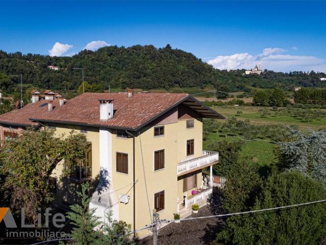 Villa Indipendente in vendita a Vicenza, Veneto