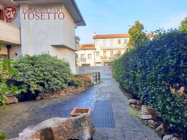 Villa Indipendente in vendita a Parco Città, Vicenza