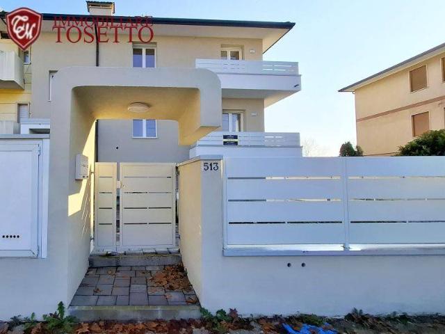 Villa Indipendente in vendita a Vicenza, Veneto