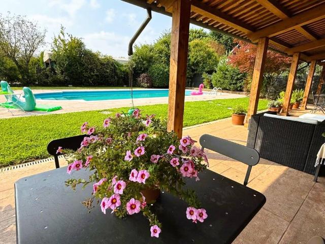 Villa Indipendente in vendita a Olmo, Creazzo