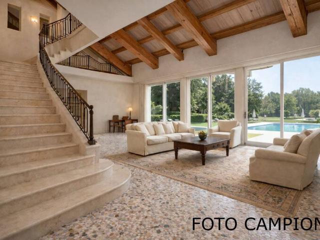 Villa Indipendente in vendita a Bertesinella, Vicenza