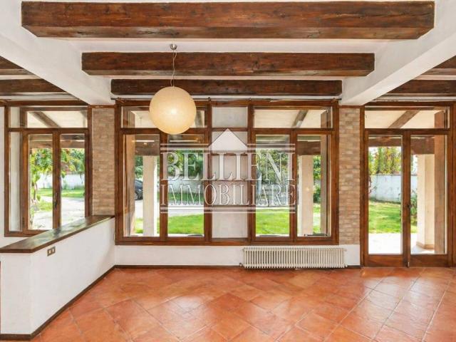 Villa Indipendente in vendita a Vicenza, Veneto