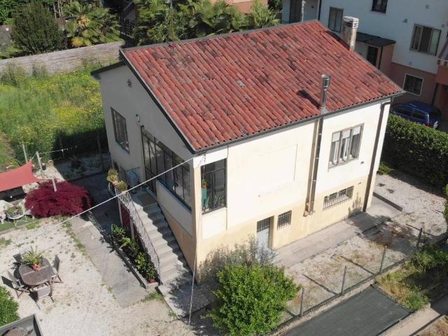 Villa Indipendente in vendita a Parco Città, Vicenza