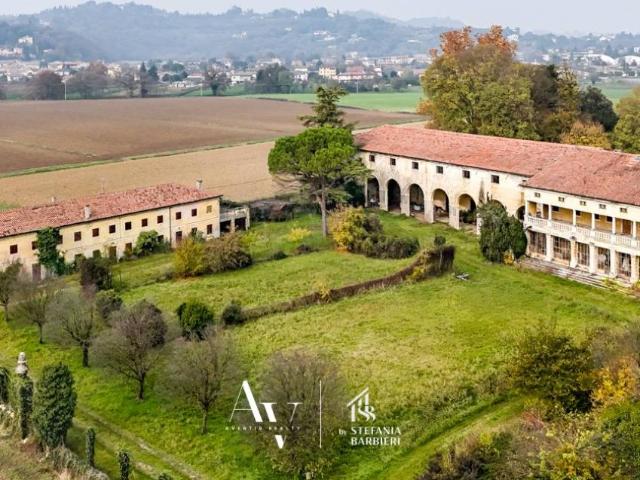Villa Indipendente in vendita a Arcugnano, Veneto