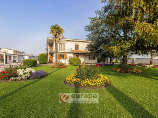 Villa Indipendente in vendita a Vicenza, Veneto