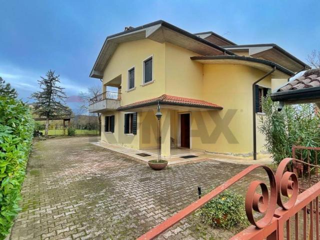Villa Indipendente in vendita a Vicenza, Veneto