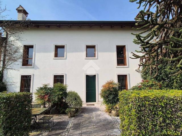 Villa Indipendente in vendita a Vicenza, Veneto