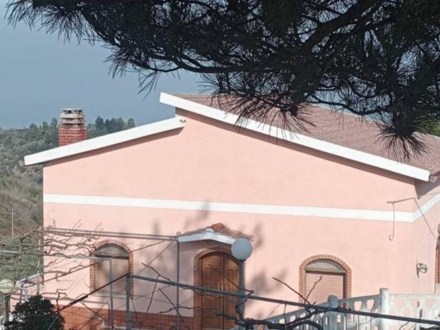 Villa Indipendente in vendita a Civita, Puglia