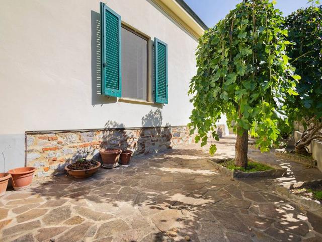 Villa Indipendente in vendita a San Giovanni alla Vena, Vicopisano