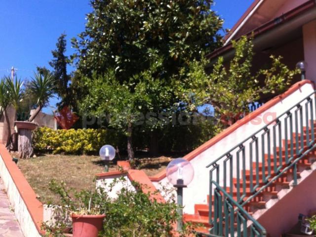 Villa Indipendente in vendita a Roma Capitale, Lazio