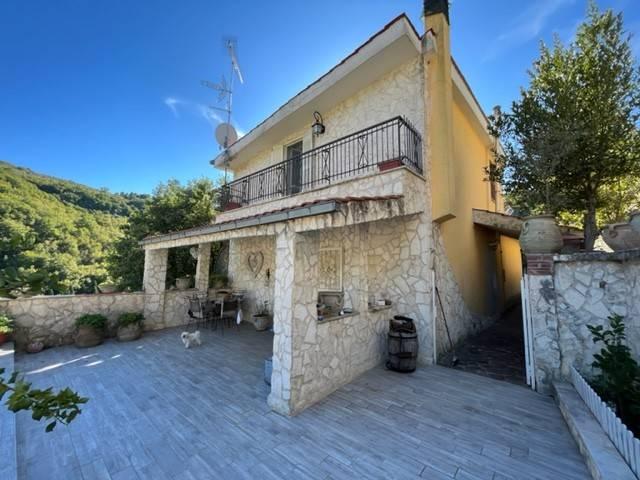 Villa Indipendente in vendita a Roma Capitale, Lazio