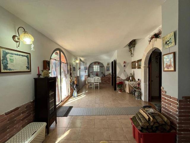 Villa Indipendente in vendita a Vieste, Foggia