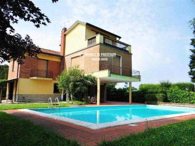 Villa Indipendente in vendita a Viganò, Lombardia