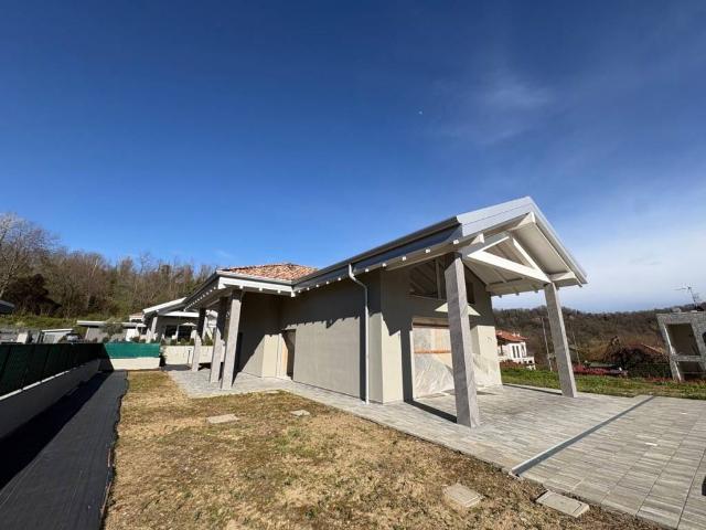Villa Indipendente in vendita a Viganò, Lombardia