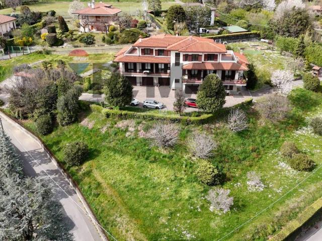 Villa Indipendente in vendita a Ca' Nova, Sirtori