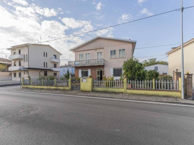 Villa Indipendente in vendita a Unione Alto Ferrarese, Vigarano Mainarda