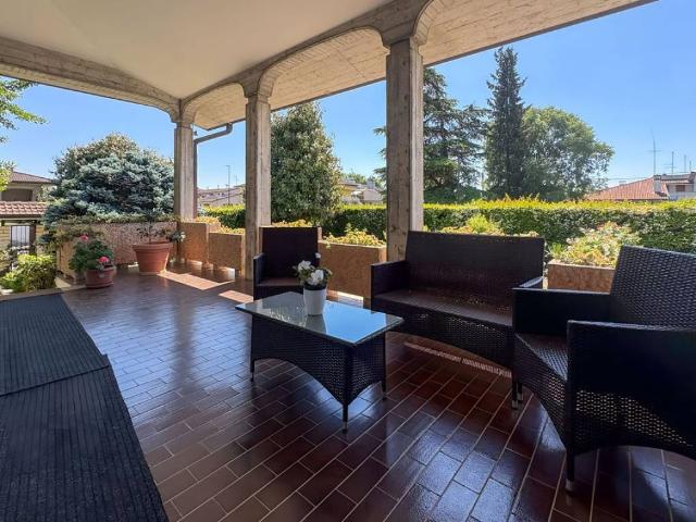 Villa Indipendente in vendita a Vigasio, Veneto