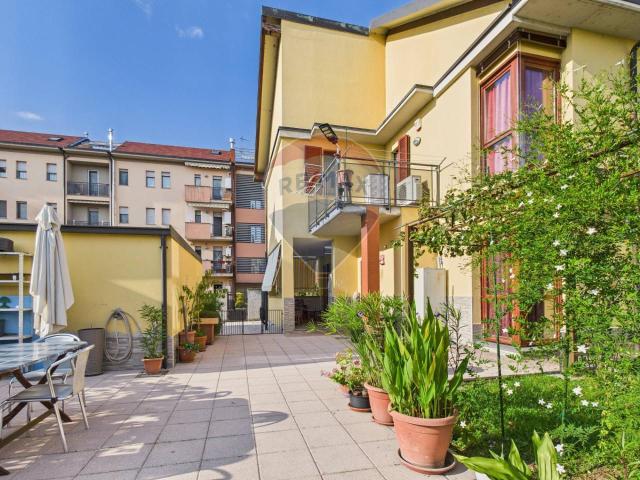 Villa Indipendente in vendita a Piccolini, Vigevano