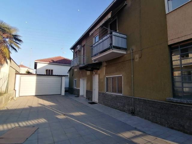 Villa Indipendente in vendita a Cascina Aguzzafame, Vigevano