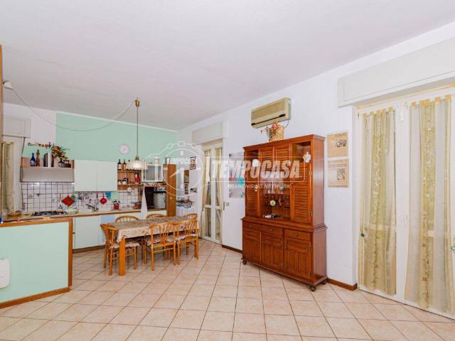 Villa Indipendente in vendita a Cascina Aguzzafame, Vigevano