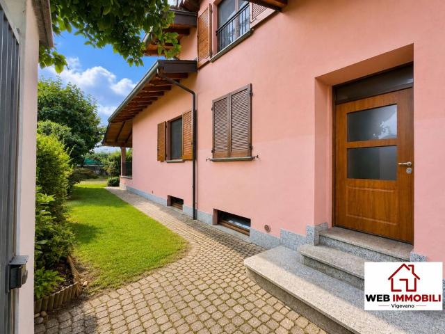 Villa Indipendente in vendita a Piccolini, Vigevano