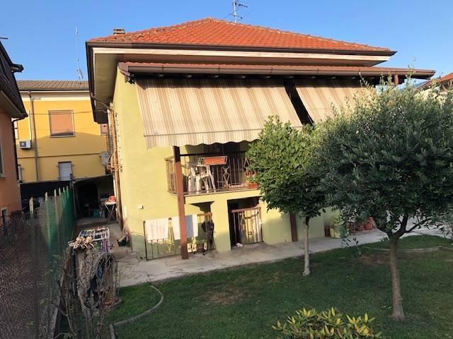 Villa Indipendente in vendita a Piccolini, Vigevano