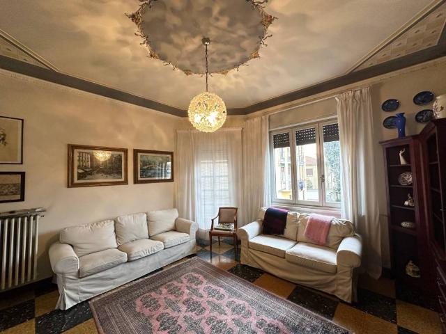 Villa Indipendente in vendita a Vigevano, Pavia