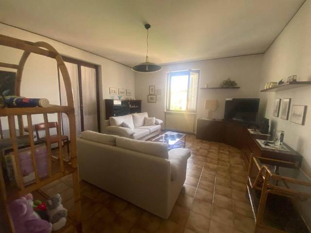 Villa Indipendente in vendita a Cascina Badalla, Vigevano