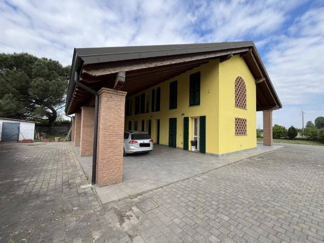 Villa Indipendente in vendita a Piccolini, Vigevano