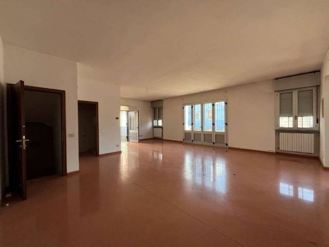 Villa Indipendente in vendita a Vigevano, Lombardia
