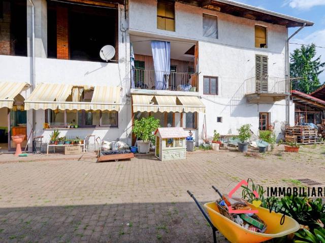 Villa Indipendente in vendita a Amosso, Piemonte