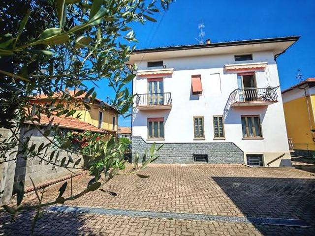 Villa Indipendente in vendita a Amosso, Piemonte