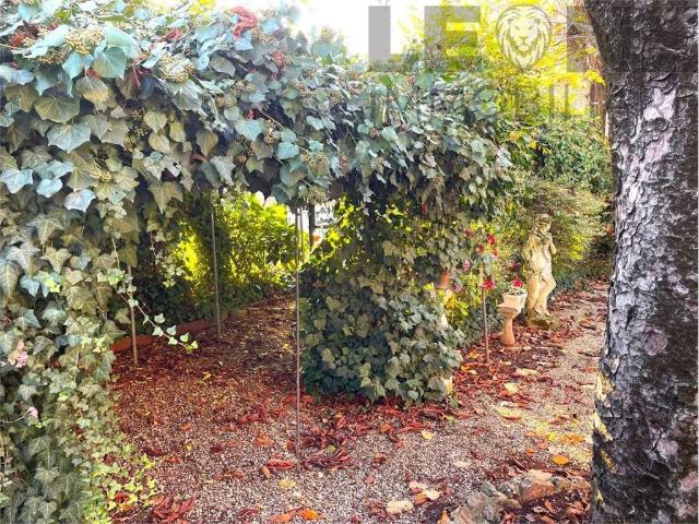Villa Indipendente in vendita a Unione di comuni Terre di Castelli, Vignola