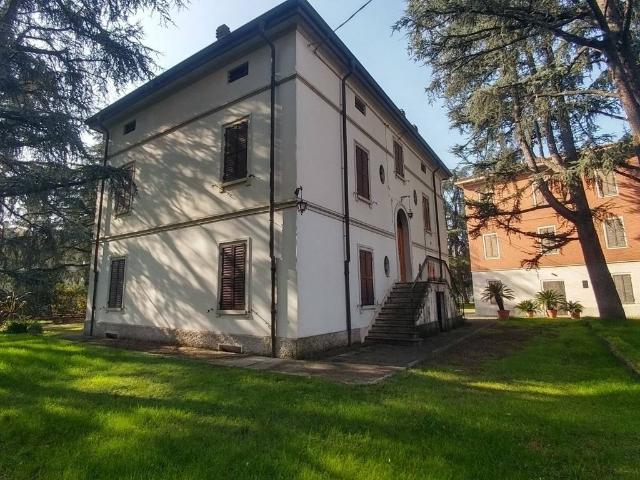 Villa Indipendente in vendita a Unione di comuni Terre di Castelli, Vignola