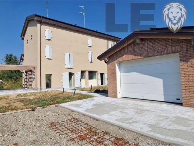 Villa Indipendente in vendita a Unione di comuni Terre di Castelli, Vignola