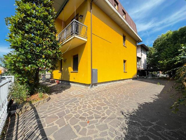Villa Indipendente in vendita a Unione di comuni Terre di Castelli, Vignola