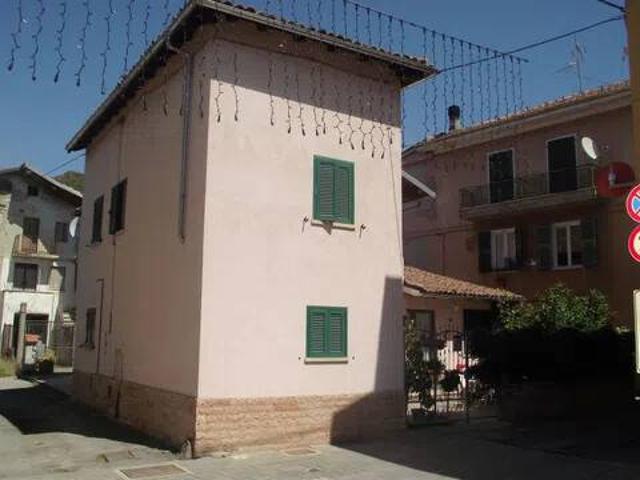 Villa Indipendente in vendita a Piemonte, Alessandria
