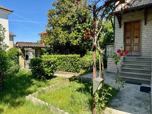 Villa Indipendente in vendita a Piemonte, Alessandria