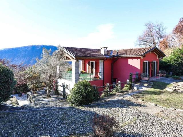 Villa Indipendente in vendita a Piemonte, Verbano-cusio-ossola