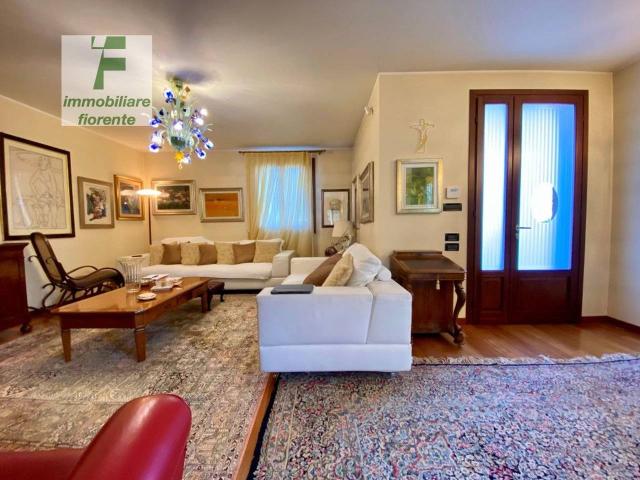 Villa Indipendente in vendita a Vigodarzere, Veneto