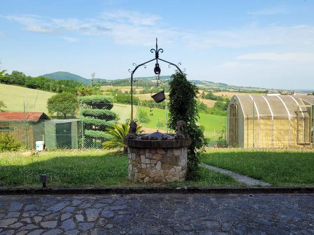 Villa Indipendente in vendita a Ancarano di Sopra, Rivergaro